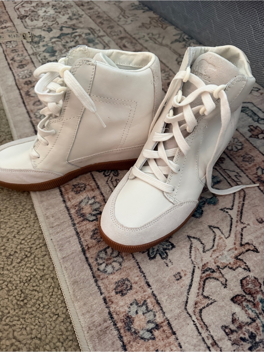 Sorel White High-Top Wedge Sneakers with Gum Sole like new